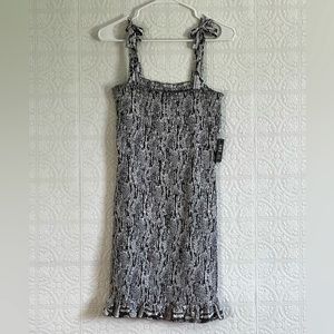 EXPRESS | Bodycon Summer Dress